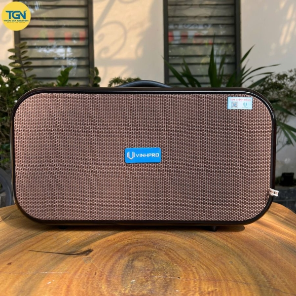 LOA XÁCH TAY VINHPRO V226-S6